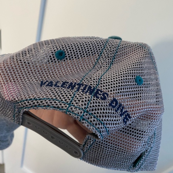 LEGACY hat (bahamas) - Picture 3 of 3